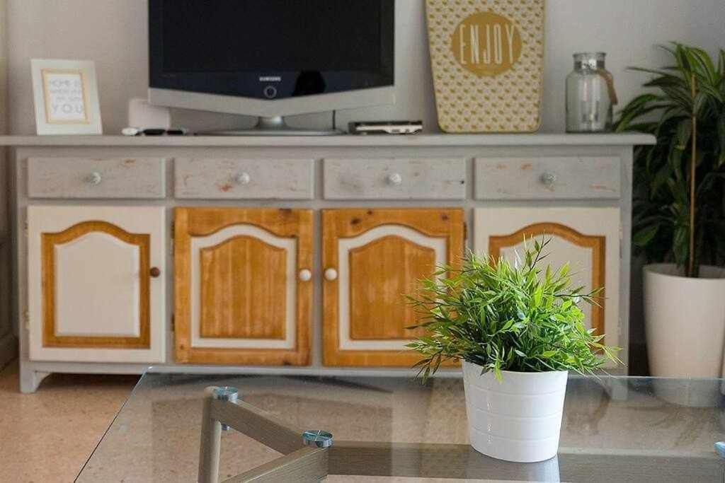 Oasis II Apartamento Playa Albufereta Apartman Alicante Kültér fotó