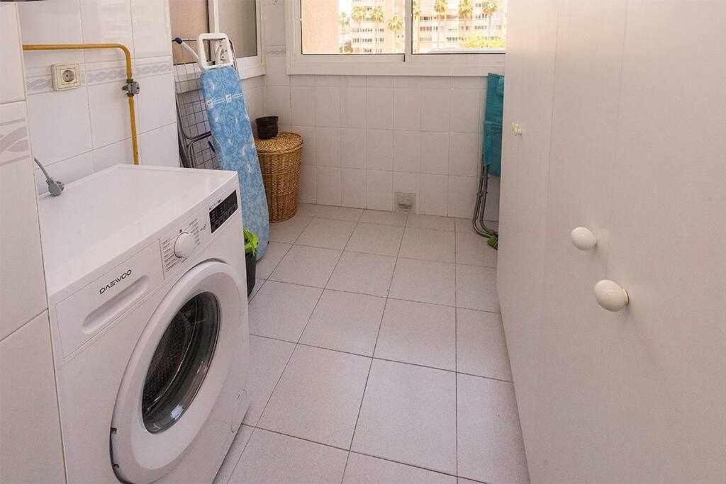 Oasis II Apartamento Playa Albufereta Apartman Alicante Kültér fotó